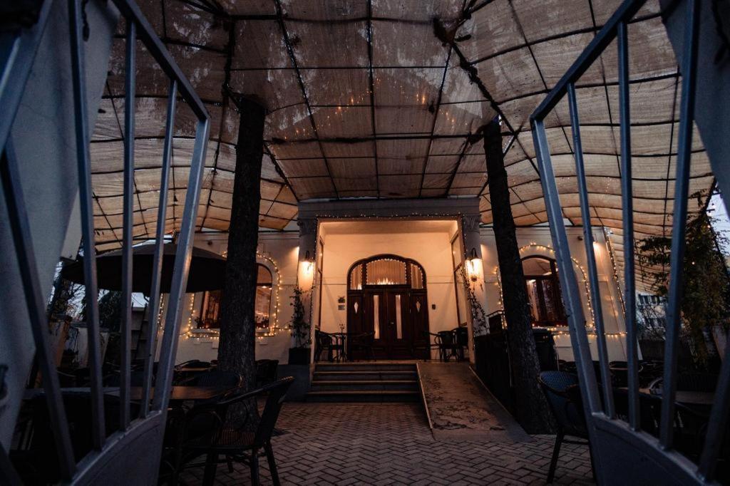 Casa Del Sole Hotel Alba Iulia Bagian luar foto